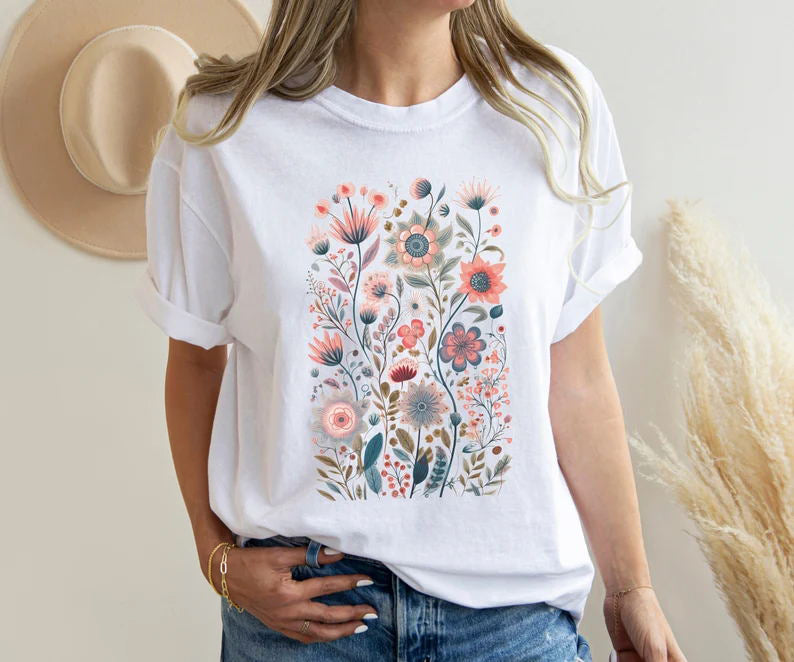 Chemise de fleurs sauvages esthétique de fleurs sauvages d’aquarelle de printemps