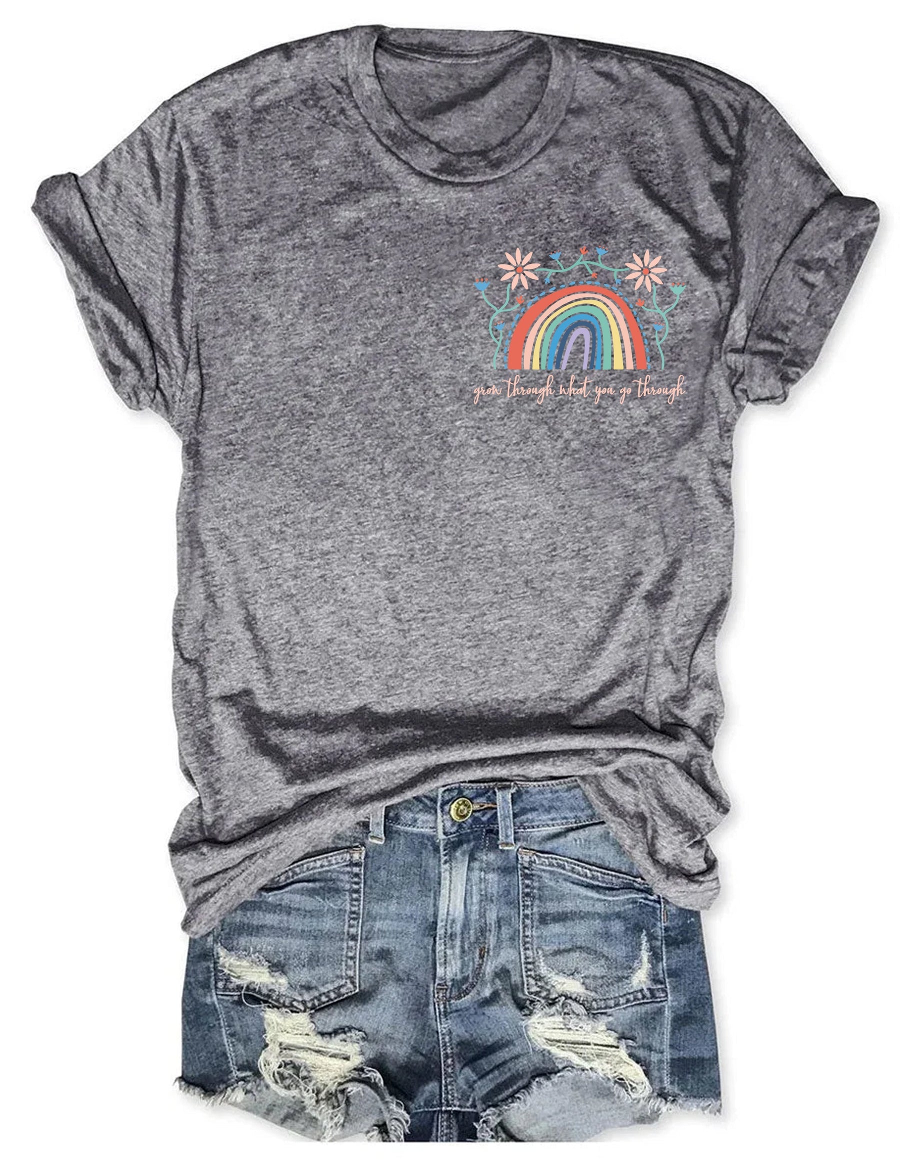 Wachsen Sie durch alles, was Sie durchmachen. T-Shirt mit Boho-Blumen