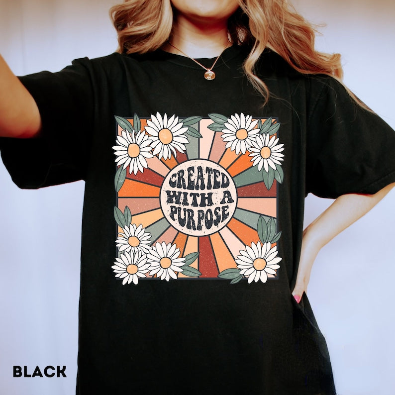 Voici le T-shirt Sun Boho Flower