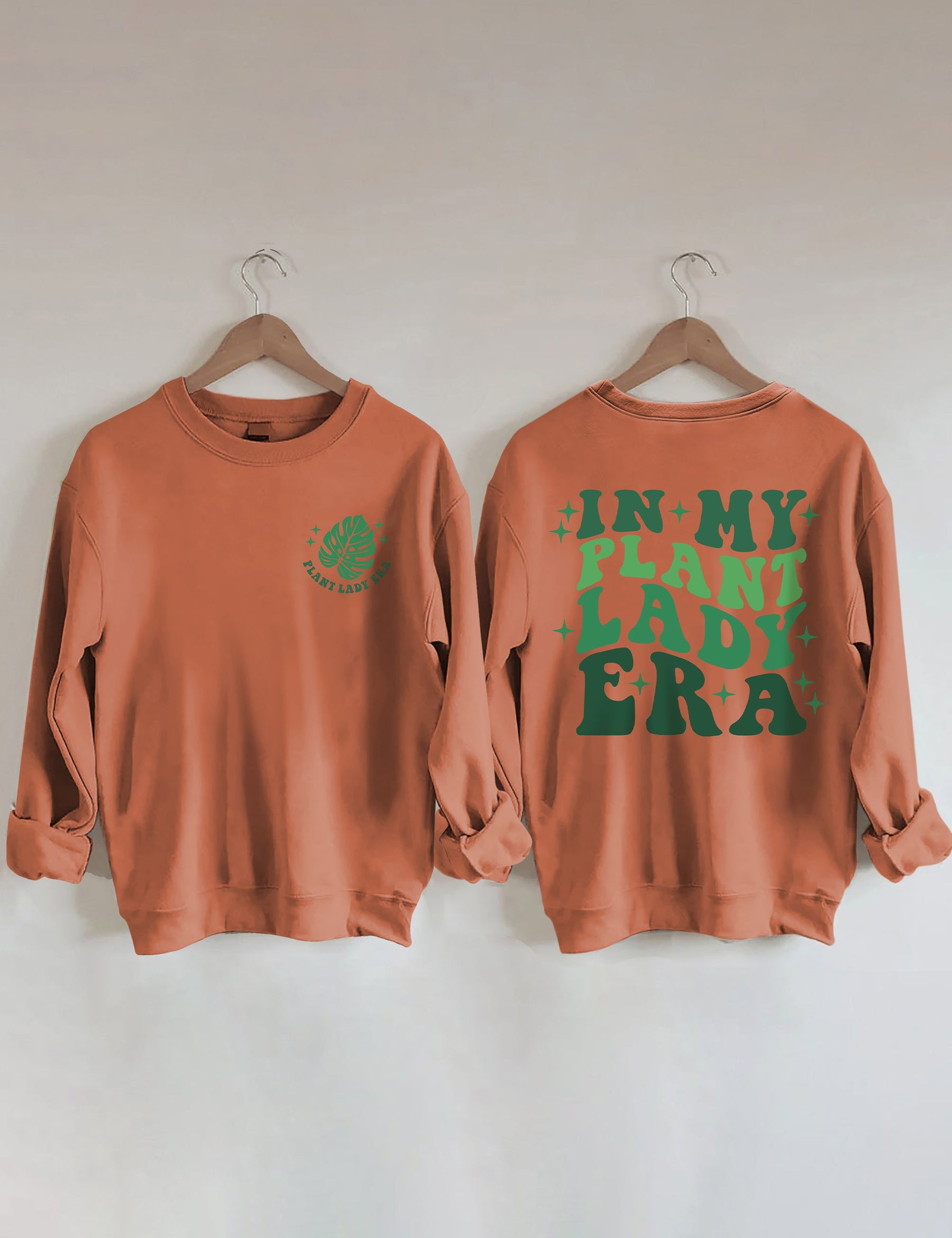In meinem Plant Lady Era Sweatshirt