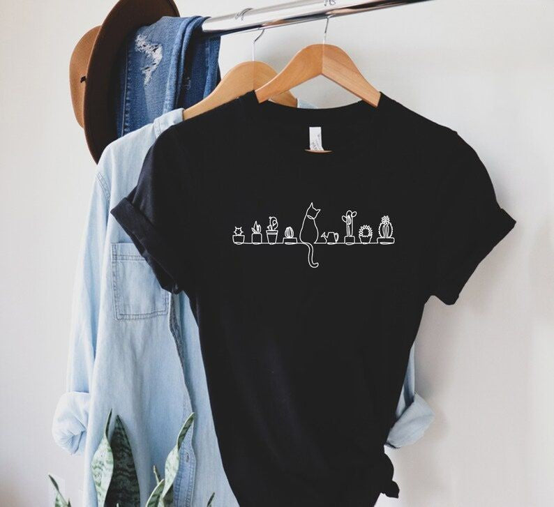T-shirt imprimé chats et plantes