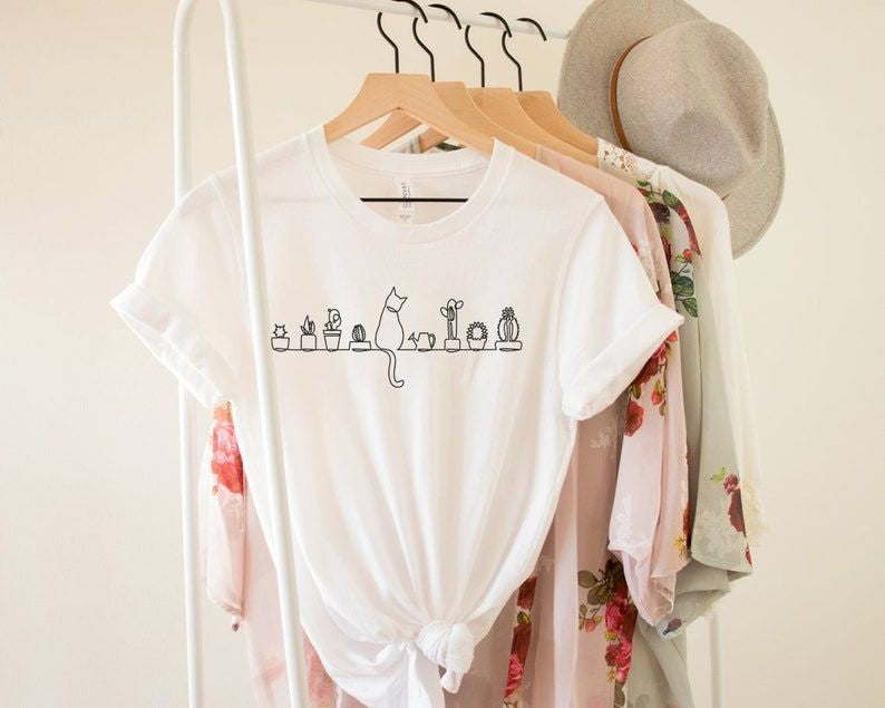T-shirt imprimé chats et plantes