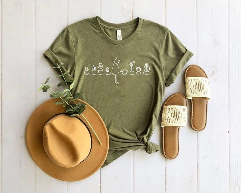 T-shirt imprimé chats et plantes
