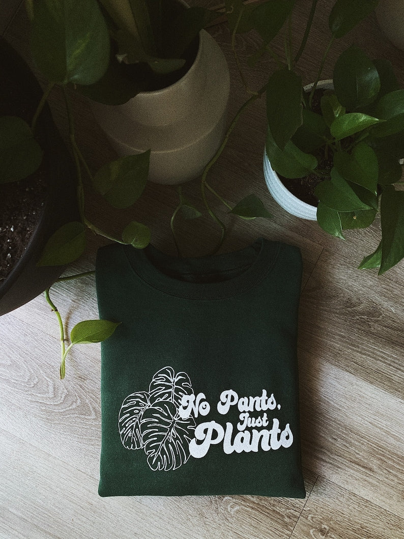 Pas de pantalon, juste des plantes