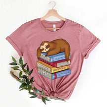 Funny Sloth Cute Librarian Book Lover T-Shirt