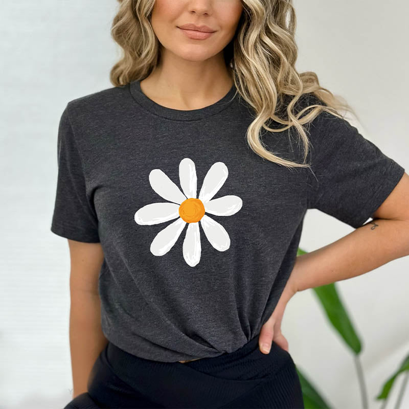 Retro Floral Daisy Hippie T-shirt