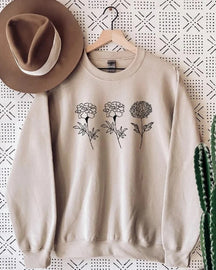 Personalisiertes Blumen-Sweatshirt für den Geburtsmonat